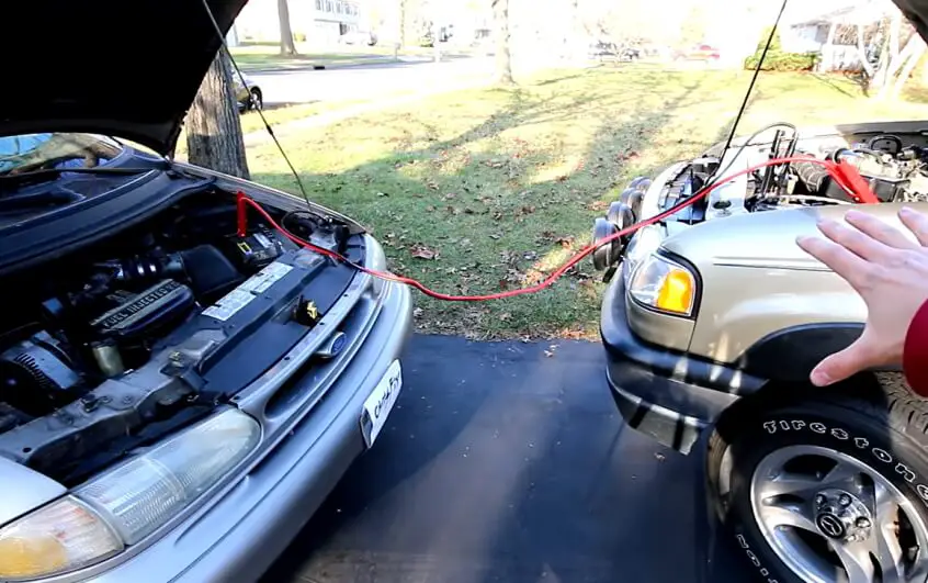 how to charge car battery with another car