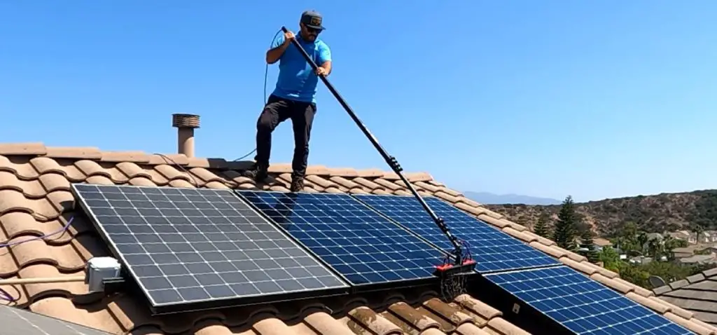 are solar panels more efficient when clean