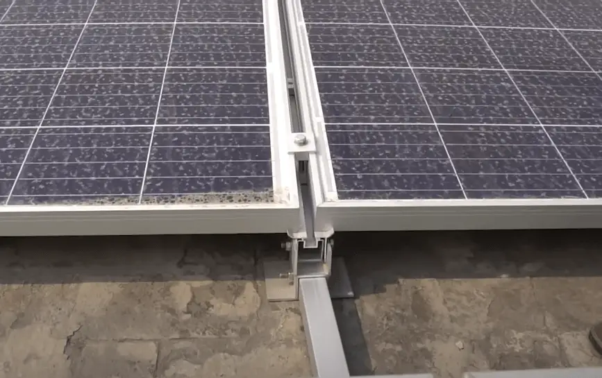 what wind speed can solar panels withstand