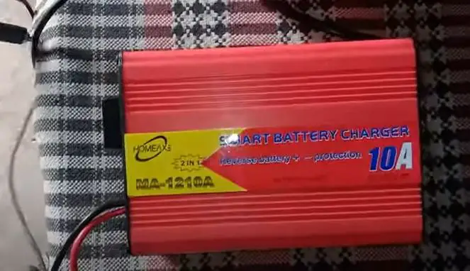 how long does it take to charge a 12 volt battery at 10 amps