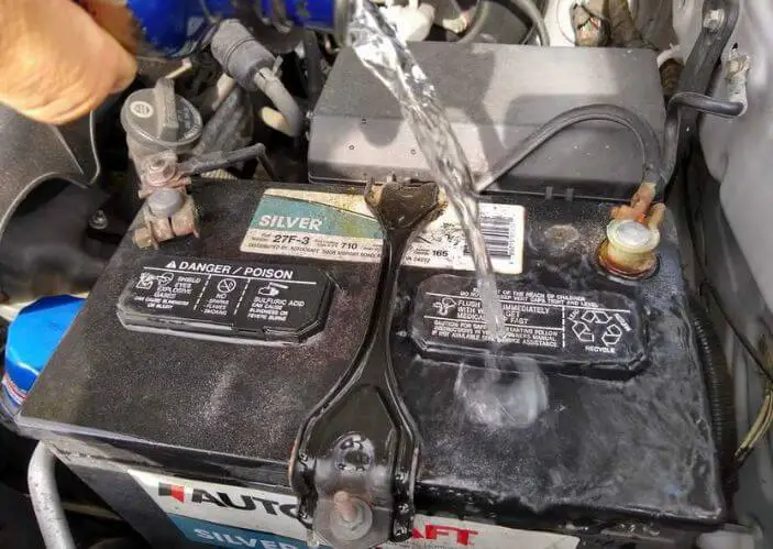 what happens if your battery gets wet