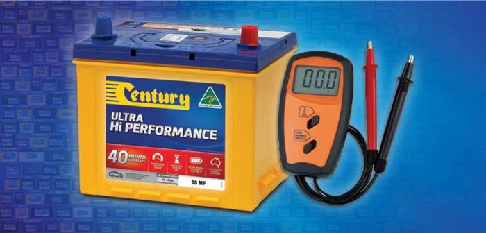 car battery voltage and amps