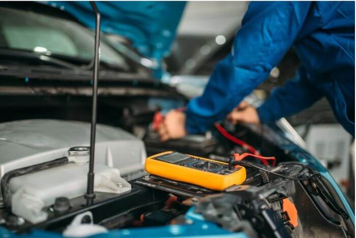 what car battery voltage is too low (1)
